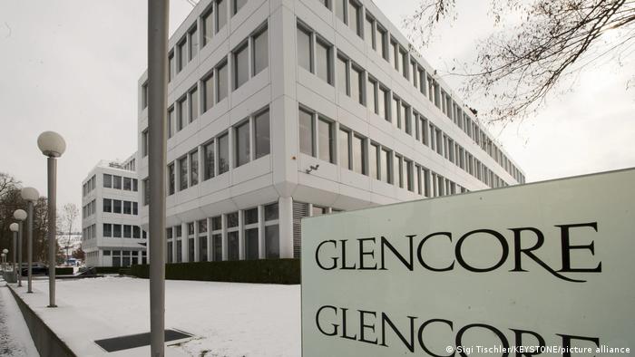 Glencore condamné à payer des millions pour des pots-de-vin sur le pétrole africain
