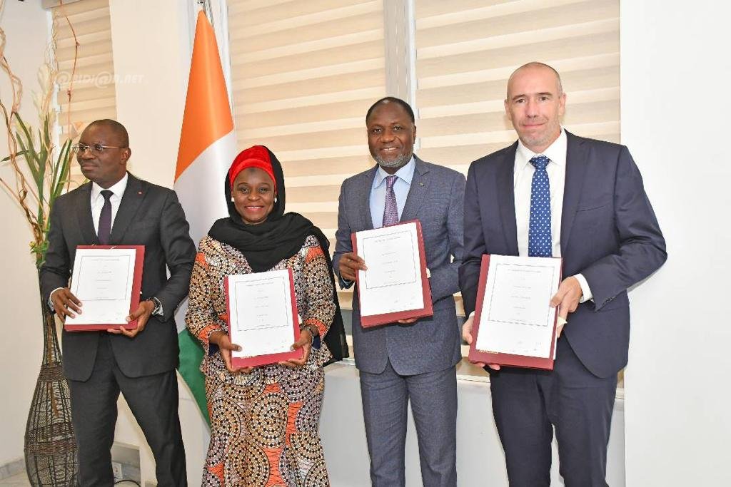 La Côte d'Ivoire et ENI signent un contrat de vente et d’achat de gaz naturel