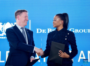 Botswana et De Beers signent un accord de vente de diamants renouvelé pour 10 ans