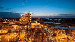 Le Mali prévoit une augmentation de la production d'or en 2025 grâce à la réouverture des opérations de Barrick